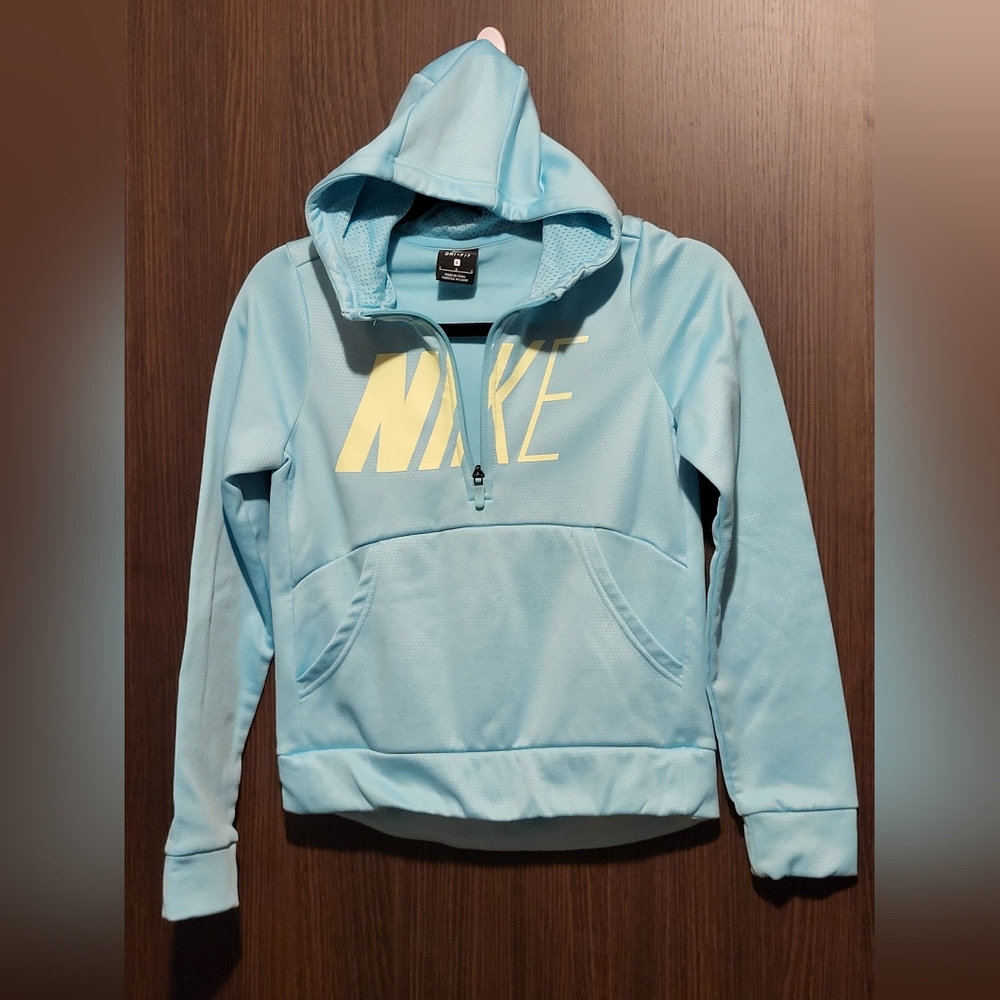 Nike Bundle Of 3 Size Large Items